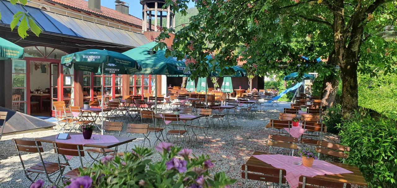 Wirtshaus Zum Baumbach Hotel Aschau im Chiemgau Exterior photo