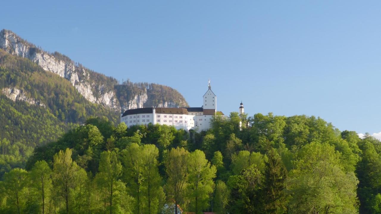 Wirtshaus Zum Baumbach Hotel Aschau im Chiemgau Exterior photo